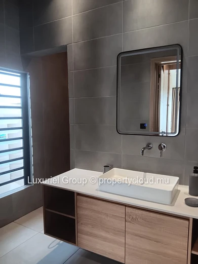 Contemporary Luxury Villa for Rent – 3 Bedrooms with Pool 