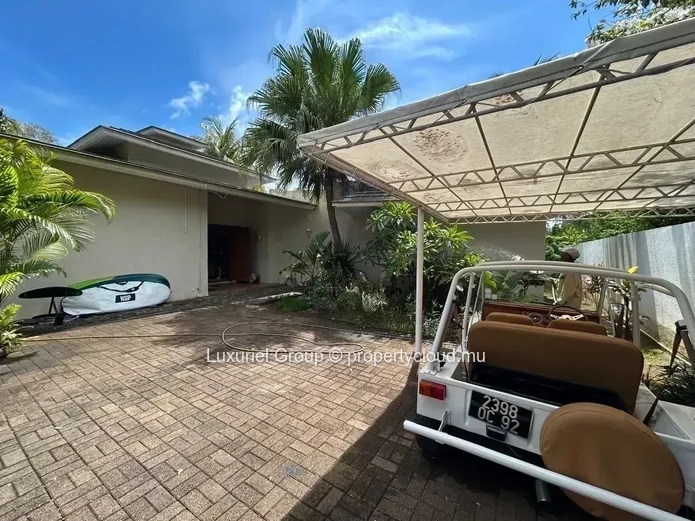 Mauritian Charm Villa at the Heart of a Tropical Haven