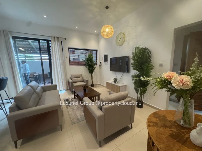Modern Villa with Jacuzzi for Rent in Trou aux Biches 