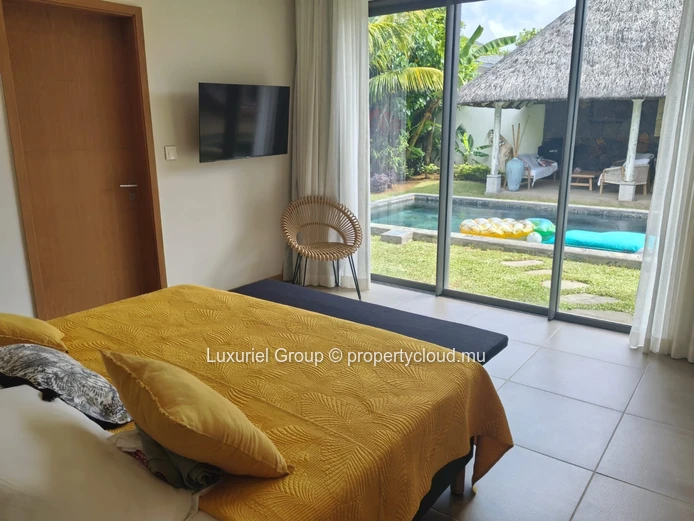 Exclusive 3-Bedroom En-Suite Villa with Pool & Lush Garden in Grand Baie