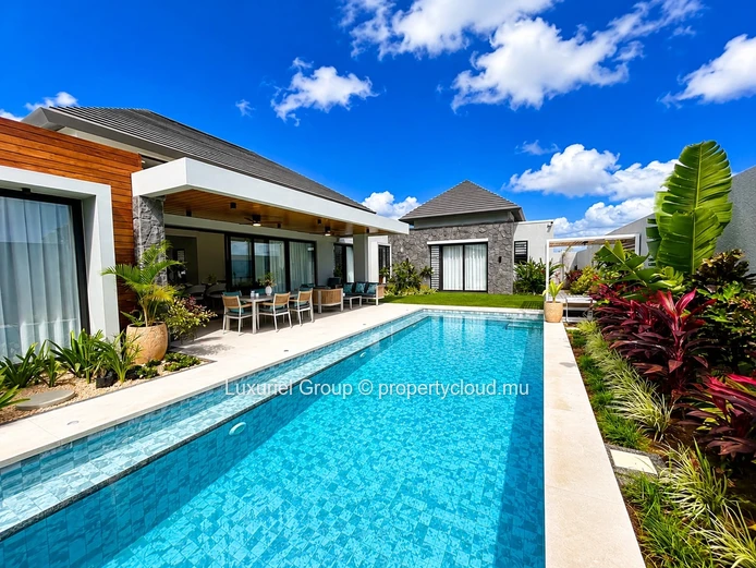 Exceptional New Villa For Sale – Péreybère Mauritian Market Only