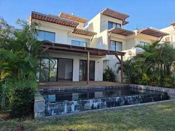 4 Bedroom Villa