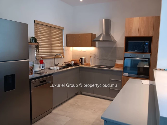 Modern 3-Bedroom Villas-Secure Living with Premium Services