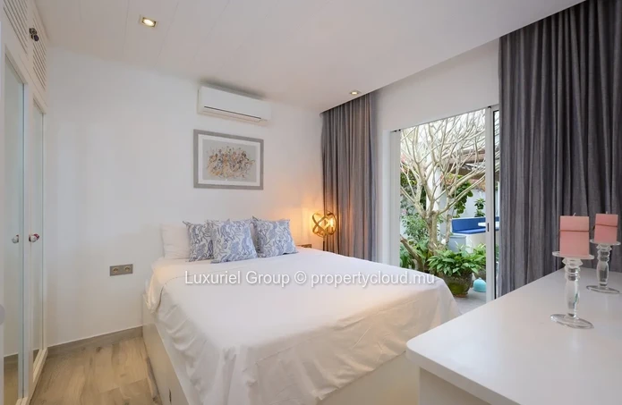 Modern Villa With Pool And Garden – Grand Baie Region