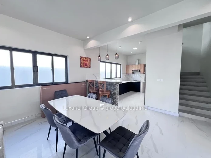 4-Bedroom Villa With Private Pool In Grand Baie