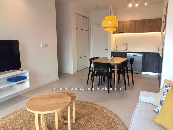 Elegant 3-Bedroom Corner Apartment in Beau Plan