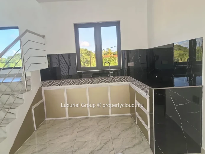 Luxury 5-Bedroom Villa for Rent in Cap Malheureux
