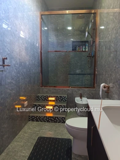 Exclusive Tropical Lifestyle Property