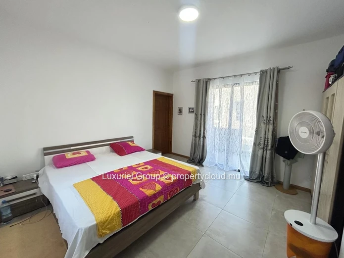 Contemporary 3-Bedroom House in Pereybere – Exclusive Boutique Development