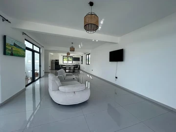 3 Bedroom Villa