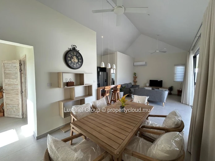 Elegant Modern Villa with Private Pool for Rent – Grand Baie