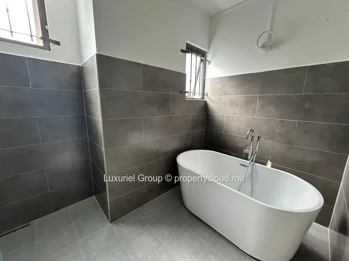 Contemporary Living in the Heart of Grand Baie
