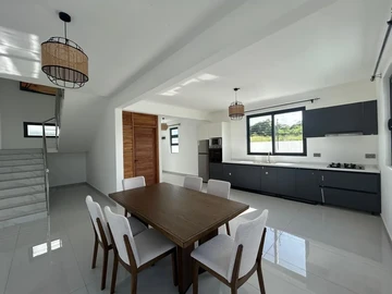 3 Bedroom Villa