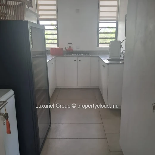 Stunning 4-Bedroom Villa in Secure Mont Piton Estate