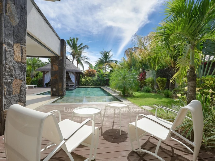 Sublime 4-Bedroom En-Suite Villa - Res Tahitia