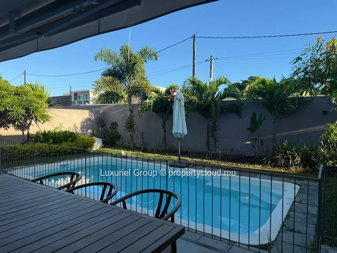 Exceptional Villa for Rent in Grand Baie – Luxury, Security, and Ultimate Comfort
