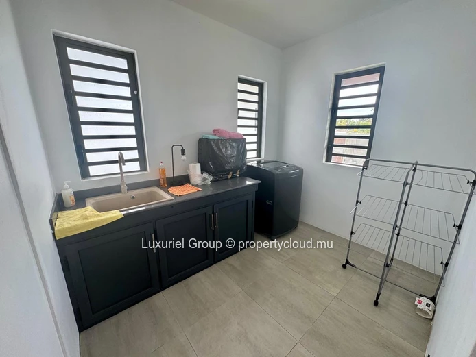 Spacious House for Rent – 5 Bedrooms