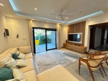 4 Bedroom Villa