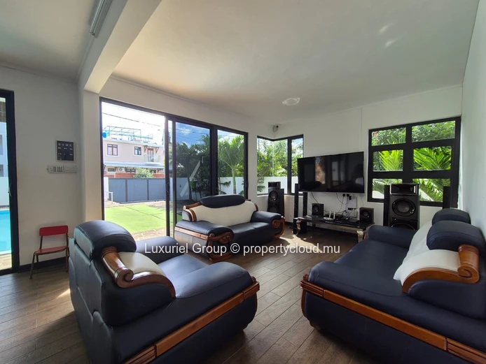 Bright Luxury Villa for Sale in Trou aux Biches – Quiet and Peaceful Area