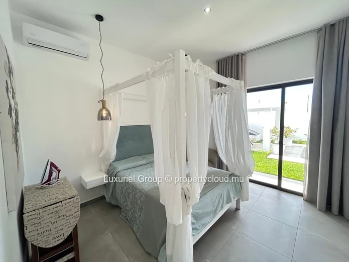 Peaceful and Secure Villa with Pool in the Heart of Grand Baie