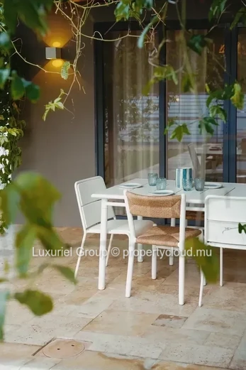 Modern Scandinavian-Style Villa For Rent In Saint Antoine