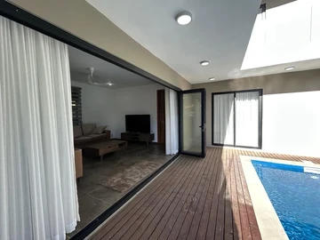 4 Bedroom Villa