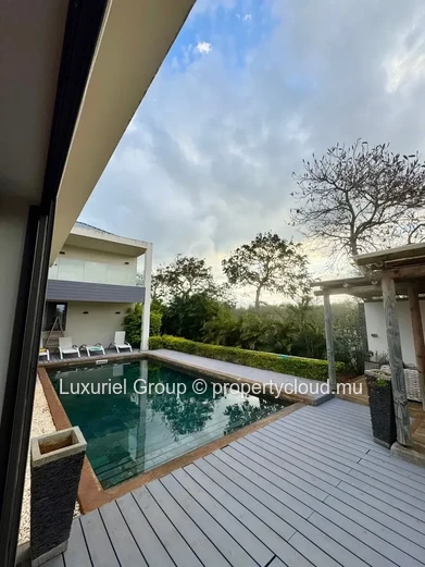 Elegant Villa with Private Pool – Pointe aux Piments