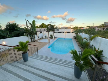 4 Bedroom Villa