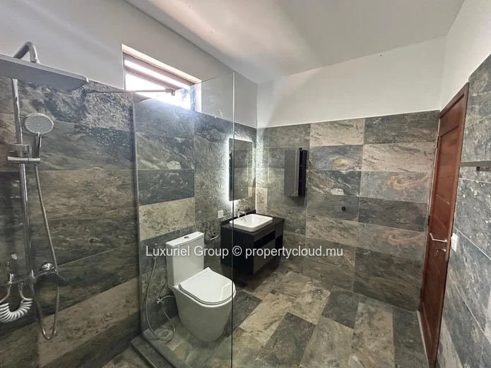 Villa In Small Secure Estate