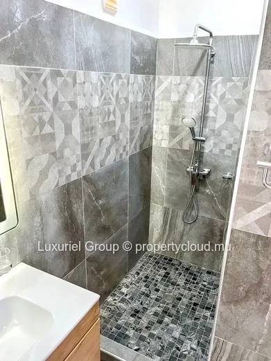 Villa In Secure Estate 3Bed