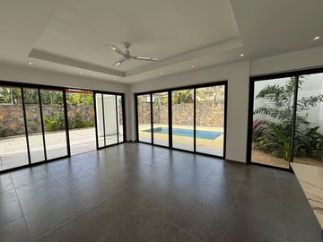 4 Bedroom Villa