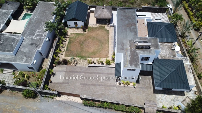 Luxury Property on Expansive Land for sale in Grand Baie