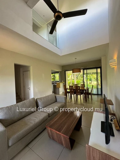 Elegance and Sea View: Prestige Triplex Villa in Azuri