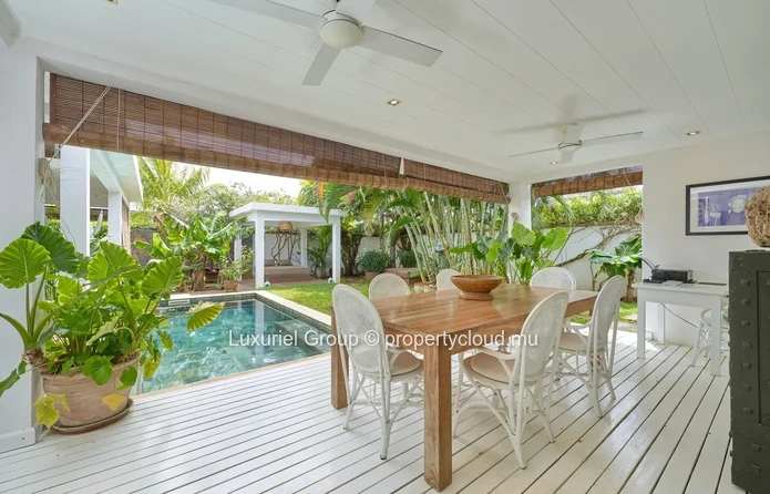 Modern Villa With Pool And Garden – Grand Baie Region