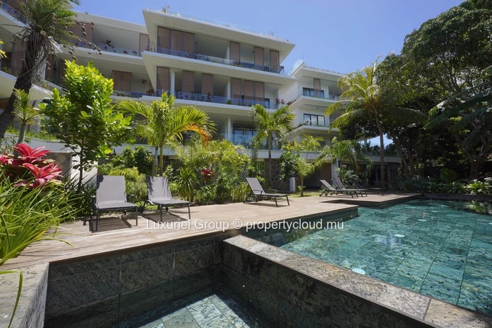 Luxury Apartment for Sale in Pointe aux Canonniers – 3 En-Suite Bedrooms