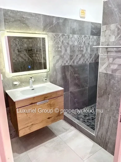 Villa In Secure Estate 3Bed