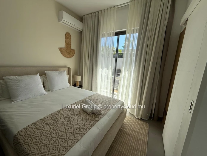 Modern Living In Grand Baie – 3 En-Suite Bedrooms, Private Pool & Terrace