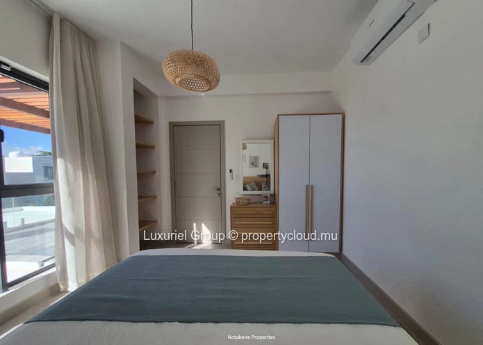 Elegant Villas with Pool, Garden and Terrace