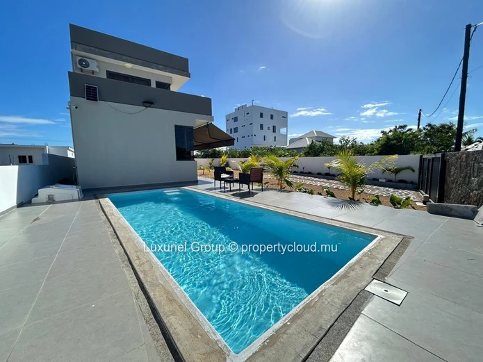  Elegant Fully Furnished Home in Cap Malheureux