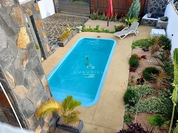 5 Bedroom Villa