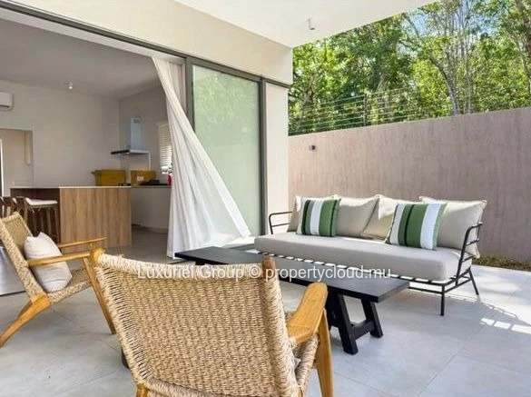 Modern Retreat Villa with Outdoor Living Spaces