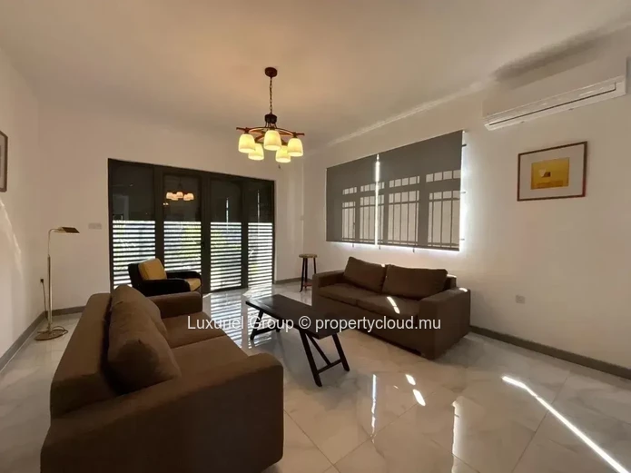 Elegant House in Calodyne, in a Quiet and Peaceful Reside