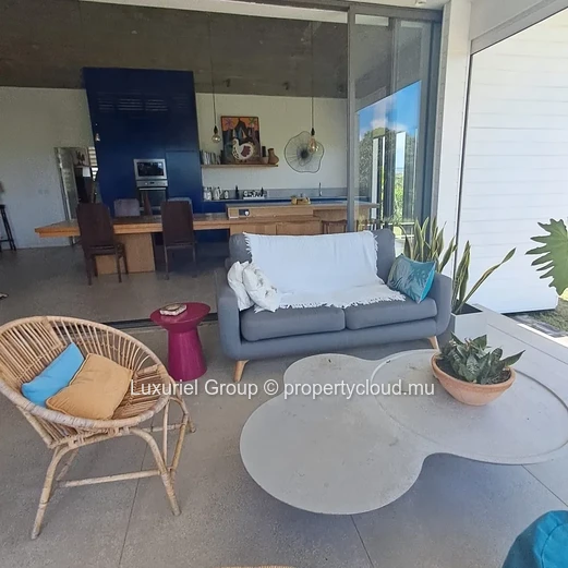 Stunning 4-Bedroom Villa in Secure Mont Piton Estate