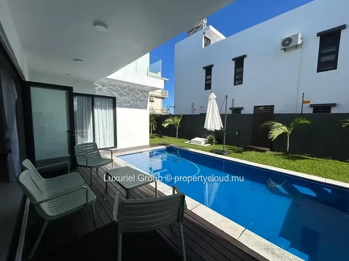 Stunning Villa with Pool, Garden and Terrace in Grand Baie