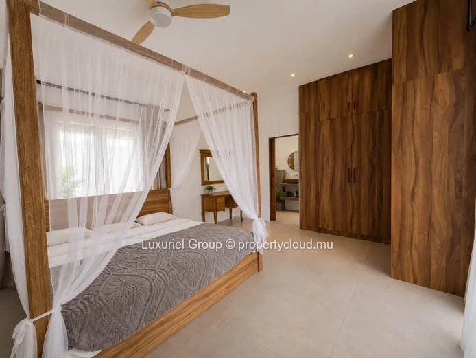 Brand-New Villa With Private Pool For Rent – Calodyne