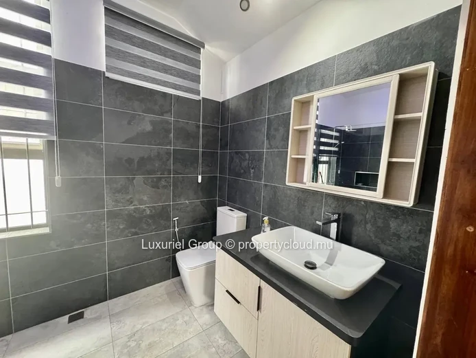 Contemporary Villa for Rent – Grand Baie