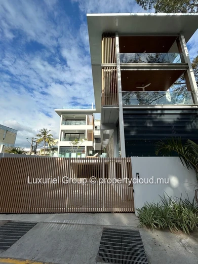 3 Modern Apartments in a Sought-After Coastal Location