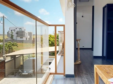 6 Bedroom Apartment