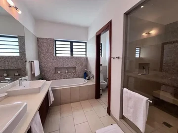 4 Bedroom Penthouse