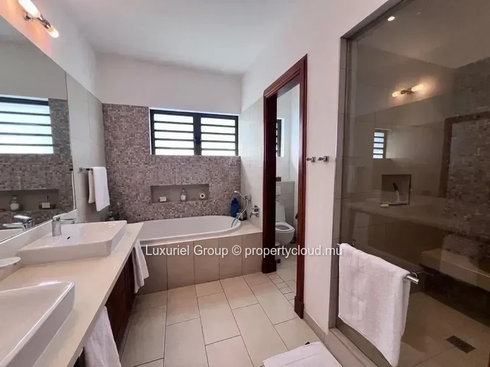 Splendid Penthouse With View Of Coin De Mire